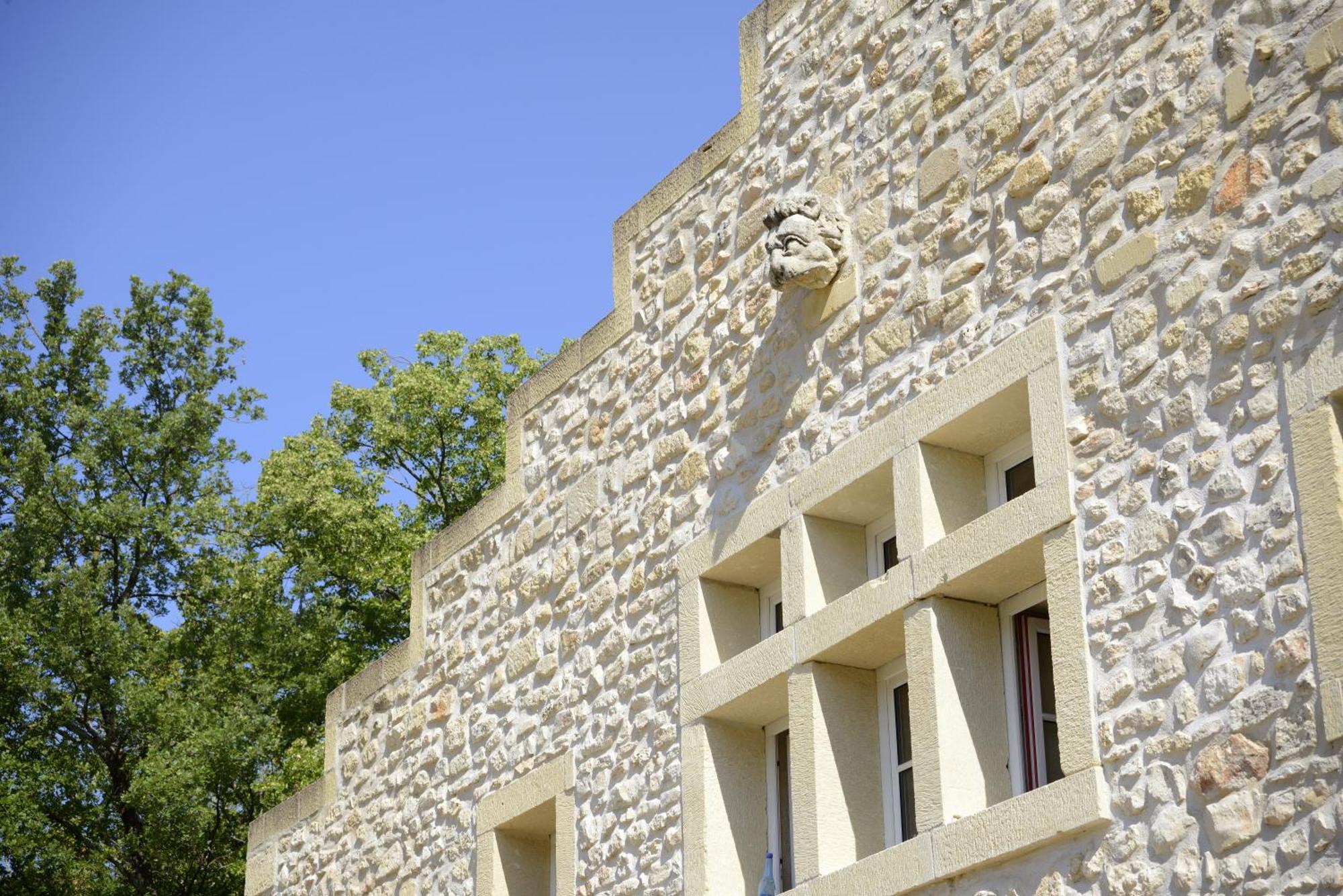 Chateau De Pondres Villevieille Екстер'єр фото
