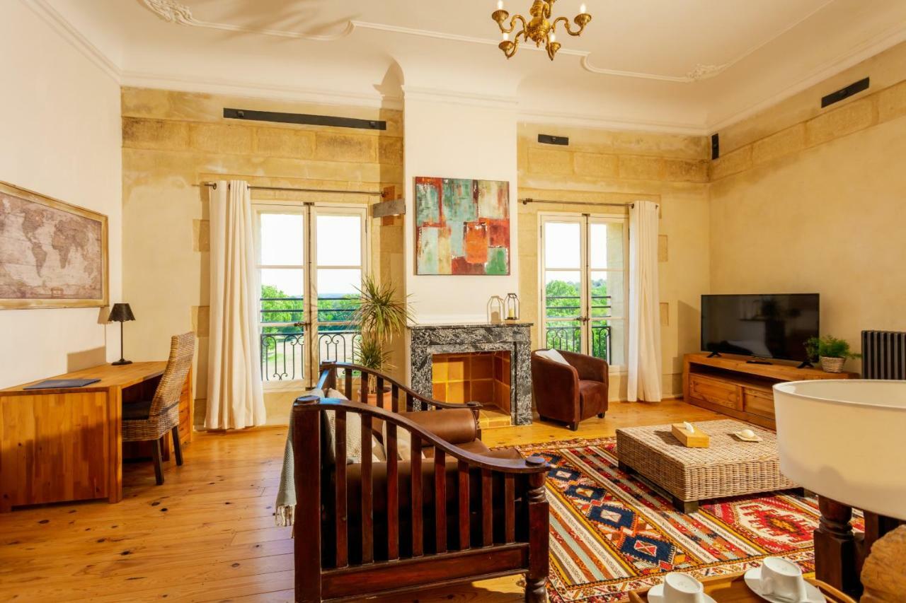 Chateau De Pondres Villevieille Екстер'єр фото